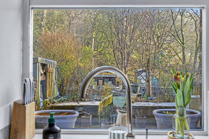 Photo 9- click for photo gallery